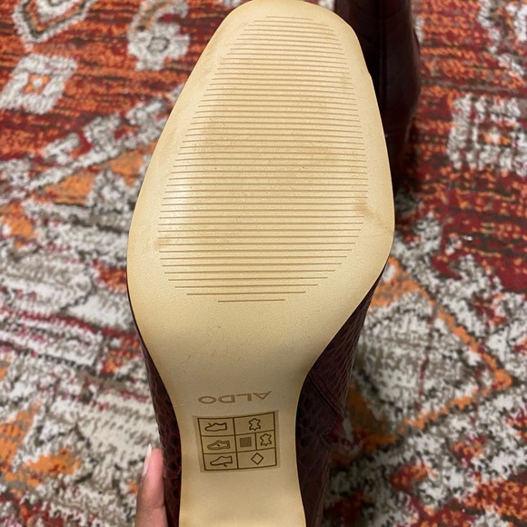 Faux Alligator Print Heeled Boots - Picture 4 of 4